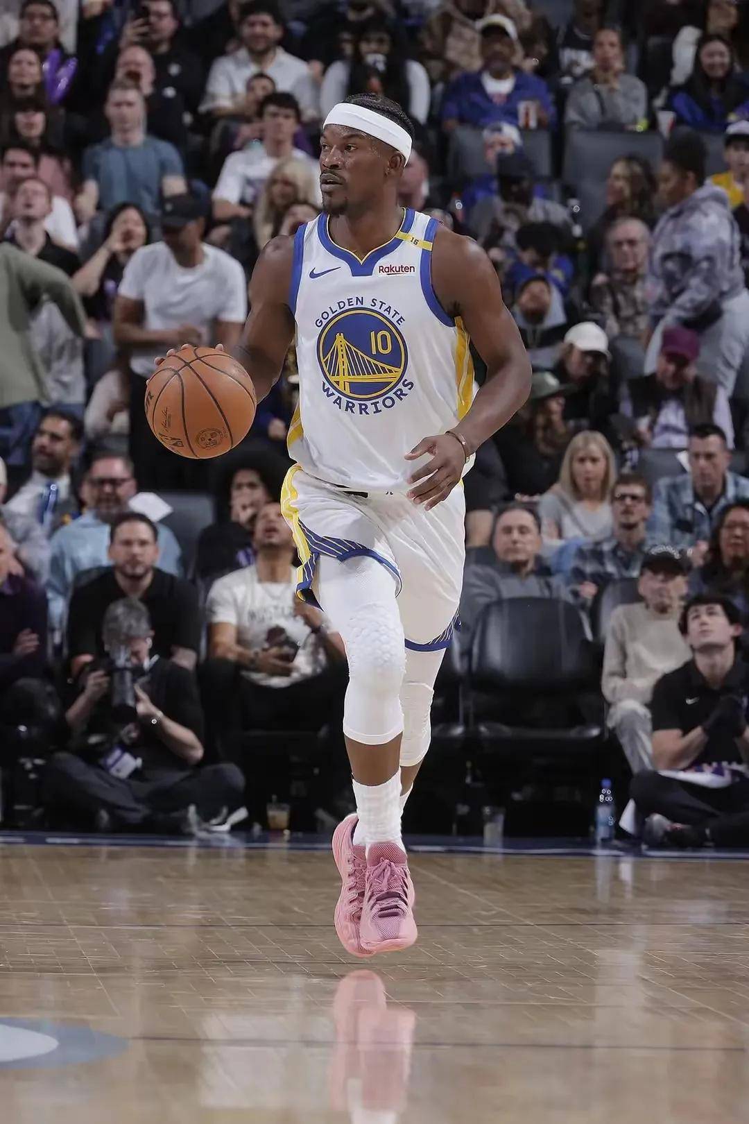 巴特勒在尤文图斯比赛中锐不可当，败北引发热议！