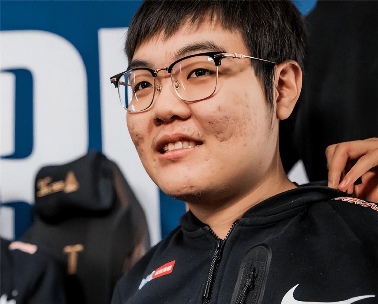 JackeyLove在美国队比赛中爆冷，险胜引发热议！